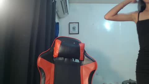 Snapshot of jazh21 chatting on October 3, 4:17 am jash online show from October 3, 4:17 am