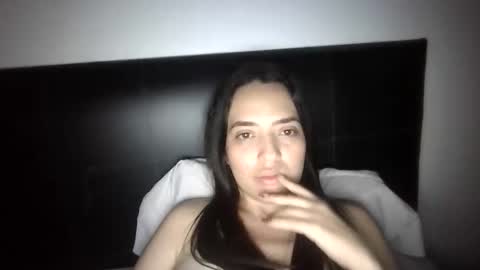 jazminojeda online show from April 21, 4:52 am