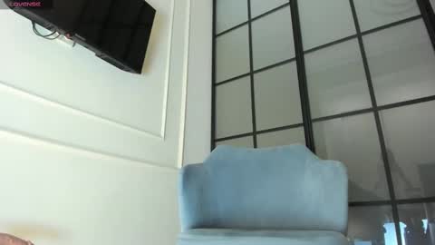 Snapshot of jee__son chatting on February 10, 2:26 pm jee__son online show from February 10, 2:26 pm