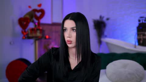 jenna_day online show from February 18, 7:40 am