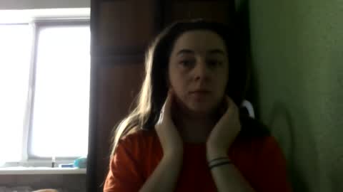 JennaMolberty online show from February 1, 9:30 am