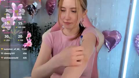 Jennie online show from March 2, 7:15 am