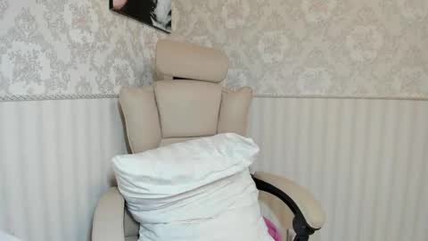 Snapshot of jennifer838 chatting on September 11, 5:35 pm Jennifer online show from September 11, 5:35 pm