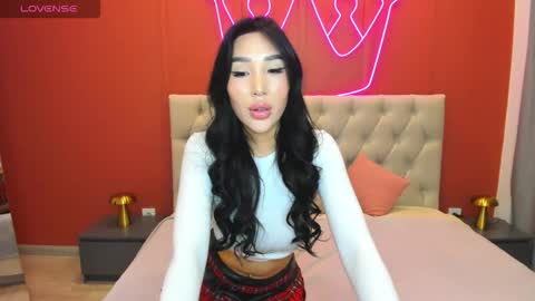 Snapshot of jennifer_munoz chatting on October 1, 7:57 am Jennifer online show from October 1, 7:57 am