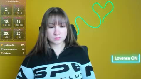 Jennifer online show from October 19, 6:37 am