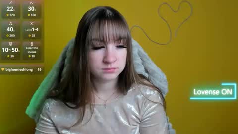 Jennifer online show from November 17, 6:58 am