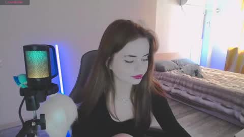 Jenni online show from April 26, 12:03 pm