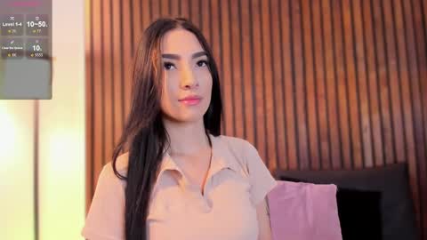     online show from February 21, 11:44 am