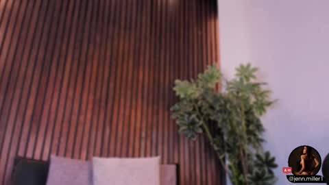     online show from October 18, 12:41 pm