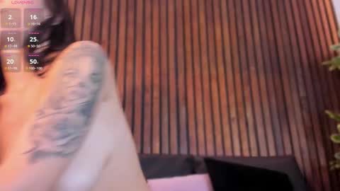     online show from March 6, 11:58 am