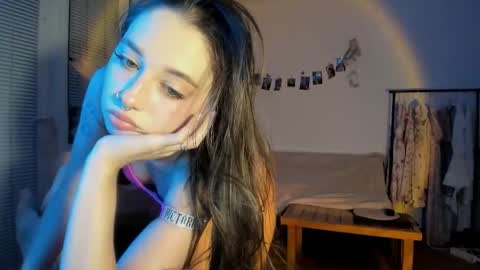Snapshot of jenny_cox_love chatting on September 21, 6:39 pm Jennifer Jenny Darling   online show from September 21, 6:39 pm