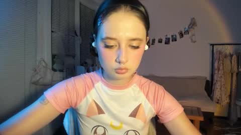 Snapshot of jenny_cox_love chatting on September 23, 7:01 pm Jennifer Jenny Darling   online show from September 23, 7:01 pm