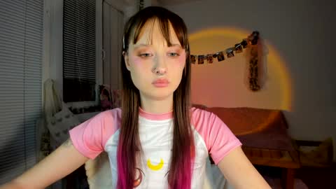 Snapshot of jenny_cox_love chatting on December 5, 6:33 pm Jennifer Jenny Darling   online show from December 5, 6:33 pm