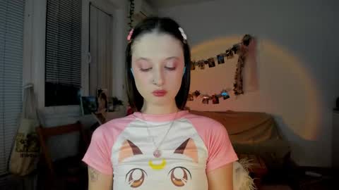 Snapshot of jenny_cox_love chatting on March 10, 7:07 pm Jennifer Jenny Darling   online show from March 10, 7:07 pm