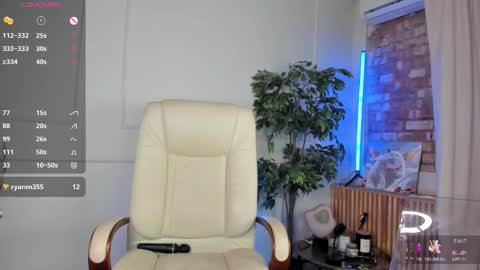 jenny_harringtons online show from March 19, 7:13 am