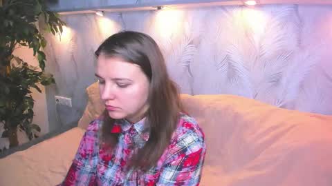 Snapshot of jenny_jimmy chatting on September 9, 12:43 am Jenny online show from September 9, 12:43 am