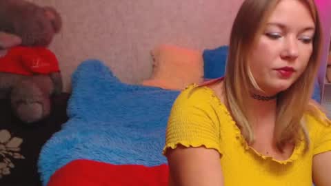 Snapshot of jenny_oliviawow chatting on October 2, 2:33 pm All the most interesting in private. my room for my smile online show from October 2, 2:33 pm