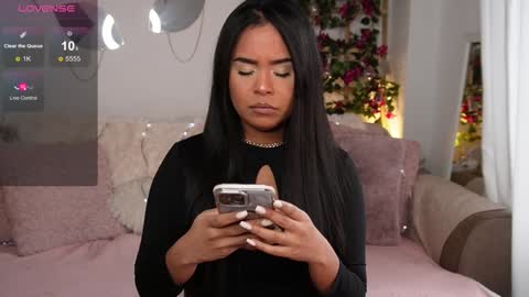 Jenny Roberts online show from January 17, 1:03 pm