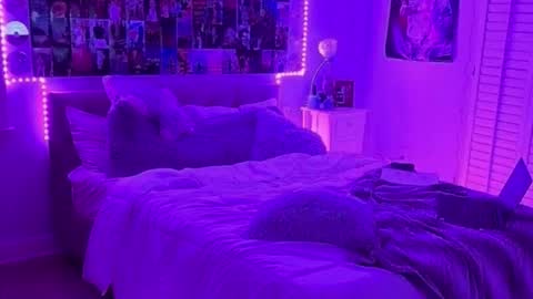 Snapshot of jenny_rosexx chatting on October 14, 11:35 am jenny_rosexx online show from October 14, 11:35 am