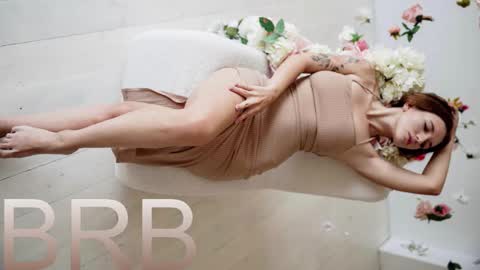 Jenny NO Nude online show from October 28, 4:35 pm