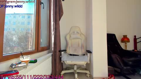 infamous blondiechloe.             Jennyjennywildd online show from March 5, 7:16 am