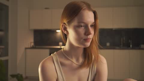 Molly online show from November 3, 4:11 pm