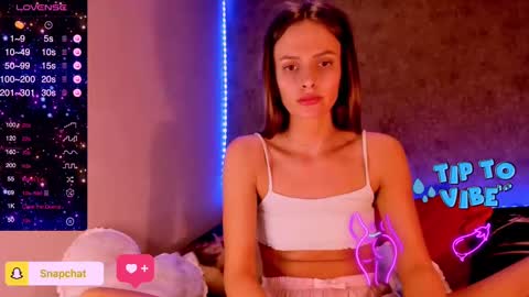 Snapshot of jess_kahawaty chatting on February 23, 10:05 pm Jess online show from February 23, 10:05 pm