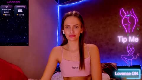 Snapshot of jess_kahawaty chatting on March 7, 9:38 pm Jess online show from March 7, 9:38 pm