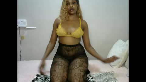 jessajoyy online show from May 15, 1:14 pm
