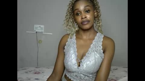 Snapshot of jessajoyy chatting on September 20, 8:12 am jessajoyy online show from September 20, 8:12 am