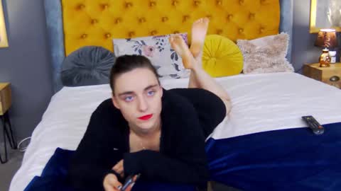 Jessica White online show from September 22, 4:11 am