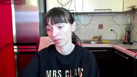 jessicaforris online show from February 10, 7:47 am