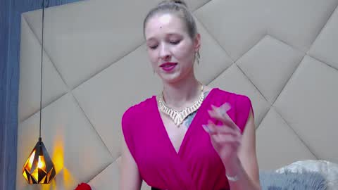 Snapshot of jessicagibson chatting on January 28, 3:14 pm Jessica online show from January 28, 3:14 pm
