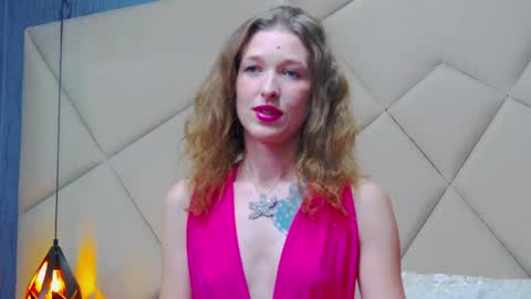 Snapshot of jessicagibson chatting on February 3, 4:41 pm Jessica online show from February 3, 4:41 pm