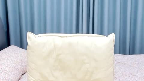 jessicalena online show from May 8, 11:28 pm