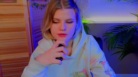 jessicaoconnor online show from December 22, 1:33 pm