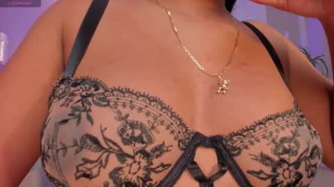 JESS online show from November 16, 9:43 am