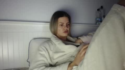 jessieryan online show from December 1, 6:17 am