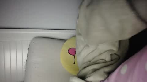 jessieryan online show from December 18, 4:06 am