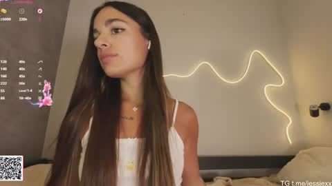 Jessie   TG channel  online show from August 9, 2:08 am