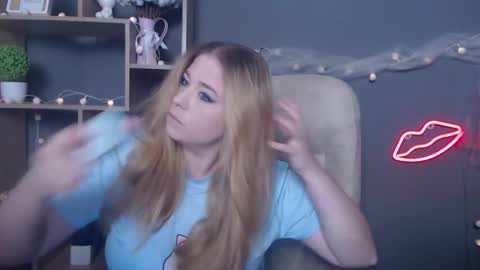 Jess online show from September 20, 7:06 am