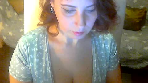 jessjess4you online show from February 14, 5:09 am