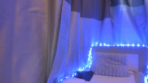 Jessy online show from October 21, 3:27 pm