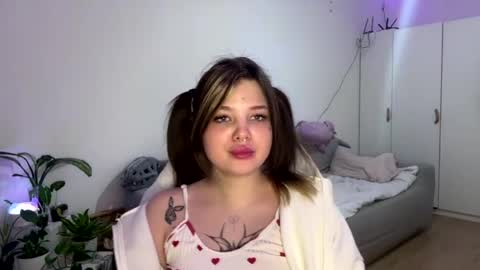 Viola online show from May 4, 12:42 pm