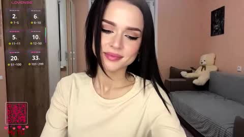 Lea online show from November 24, 4:42 pm