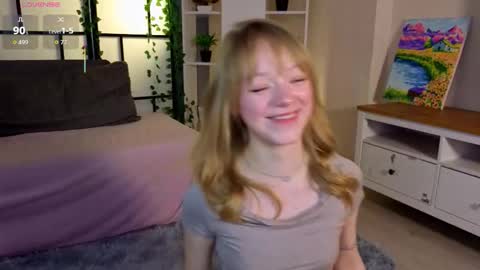 Gwen online show from February 28, 8:52 pm