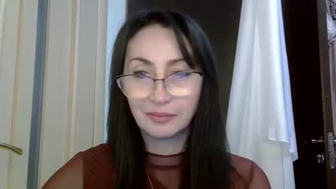 jinaluv online show from May 7, 6:44 pm
