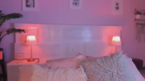 Jinx  online show from February 27, 9:25 pm