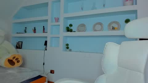 Juliee online show from November 12, 7:23 pm