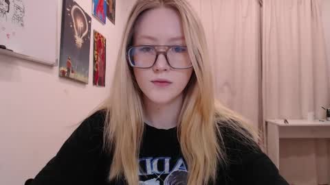 joan_kiss online show from March 30, 5:56 pm